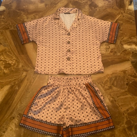 Ladies xs Jammie’s - Picture 1 of 3